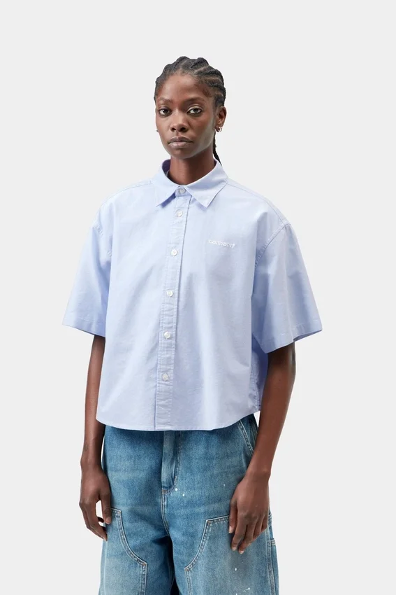 Camisa Kaia de manga corta para mujer con pantalones cortos Camisa Kaia de manga corta para mujer con pantalones cortos