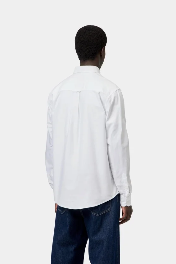 Camisas con logotipo «C» Camisas con logotipo «C»