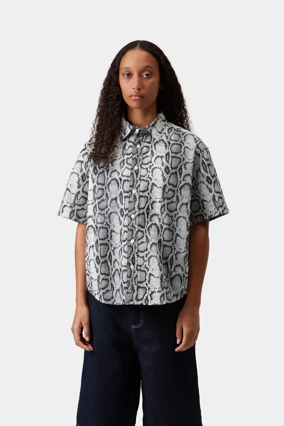 Camisas de manga corta Snake Camo para mujer Camisas de manga corta Snake Camo para mujer