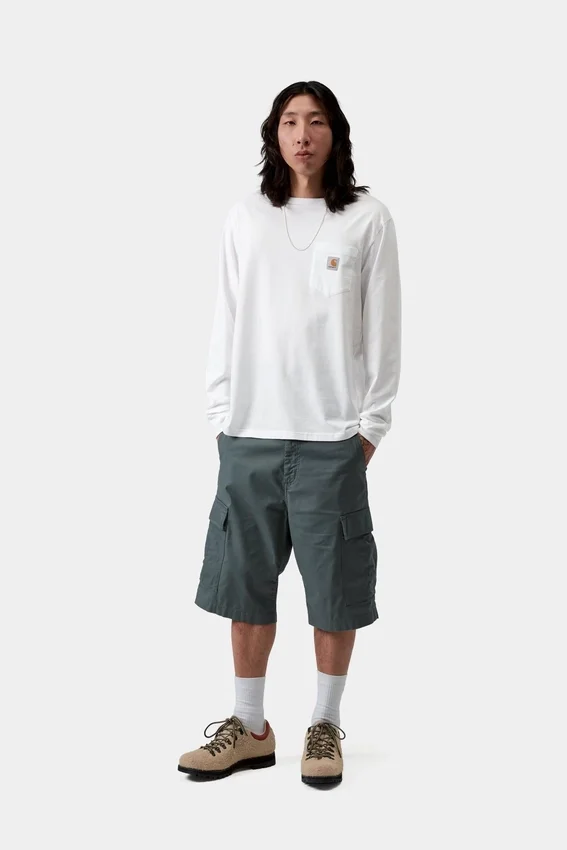 Camiseta de manga larga con bolsillo Camiseta de manga larga con bolsillo