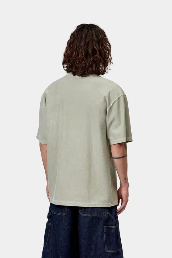 Camiseta holgada con bolsillo Camiseta holgada con bolsillo
