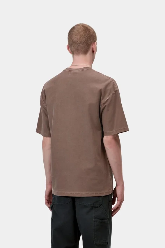 Camiseta holgada con bolsillo Camiseta holgada con bolsillo