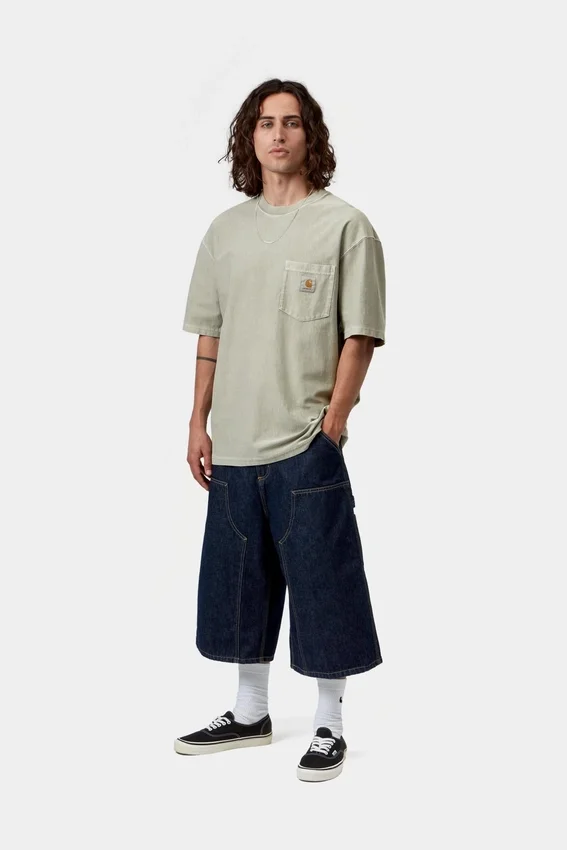 Camiseta holgada con bolsillo Camiseta holgada con bolsillo