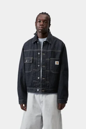 Chaqueta Belmar con hebilla trasera