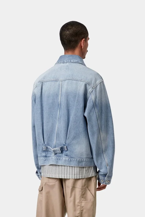 Chaqueta Belmar con hebilla trasera Chaqueta Belmar con hebilla trasera