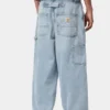 Pantalones Belmont con hebilla trasera