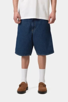Pantalones Cortos con una sola rodilla – Denim Pantalones Cortos con una sola rodilla – Denim